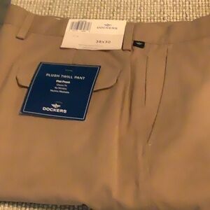 Dockers Men's Tan Twill Pants